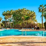 Vacation L Golden Mile Oasis L Family Friendly L Next To The And Puente L 24-7 Security דירה *