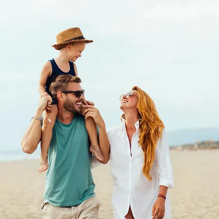 Apartment Golden Mile Oasis: Beachfront Family Haven At Puente *