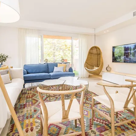 Apartment Golden Mile Oasis: Beachfront Family Haven At Puente *